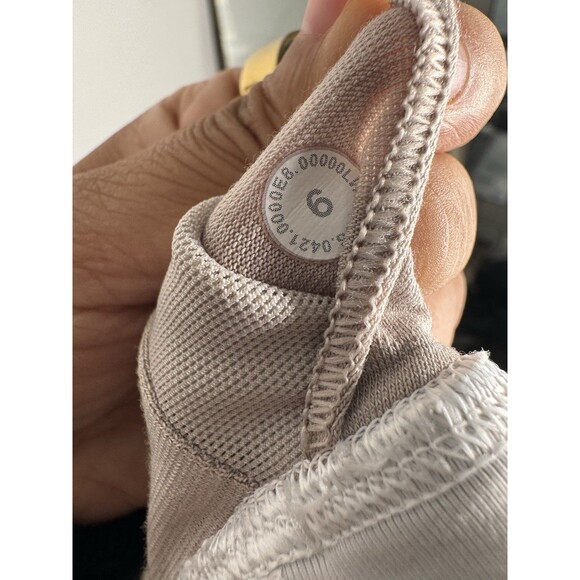 Lululemon Energy Bra Strappy Sports Bra Light Women’s Size 6 - Picture 14 of 14